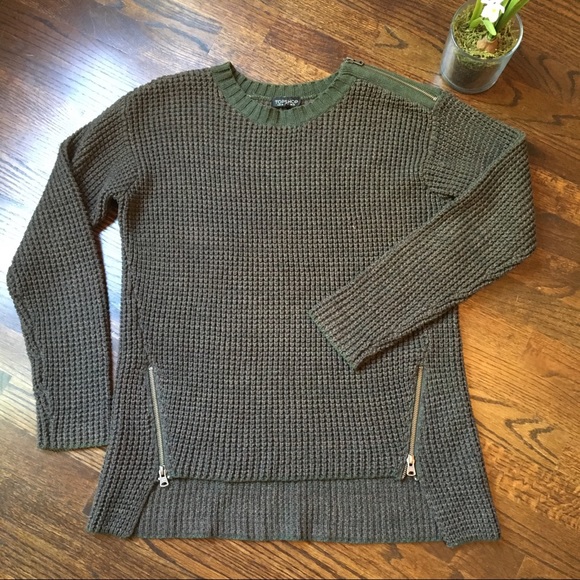 Topshop Sweaters - Topshop Sweater with zipper detail Olive Sz 6